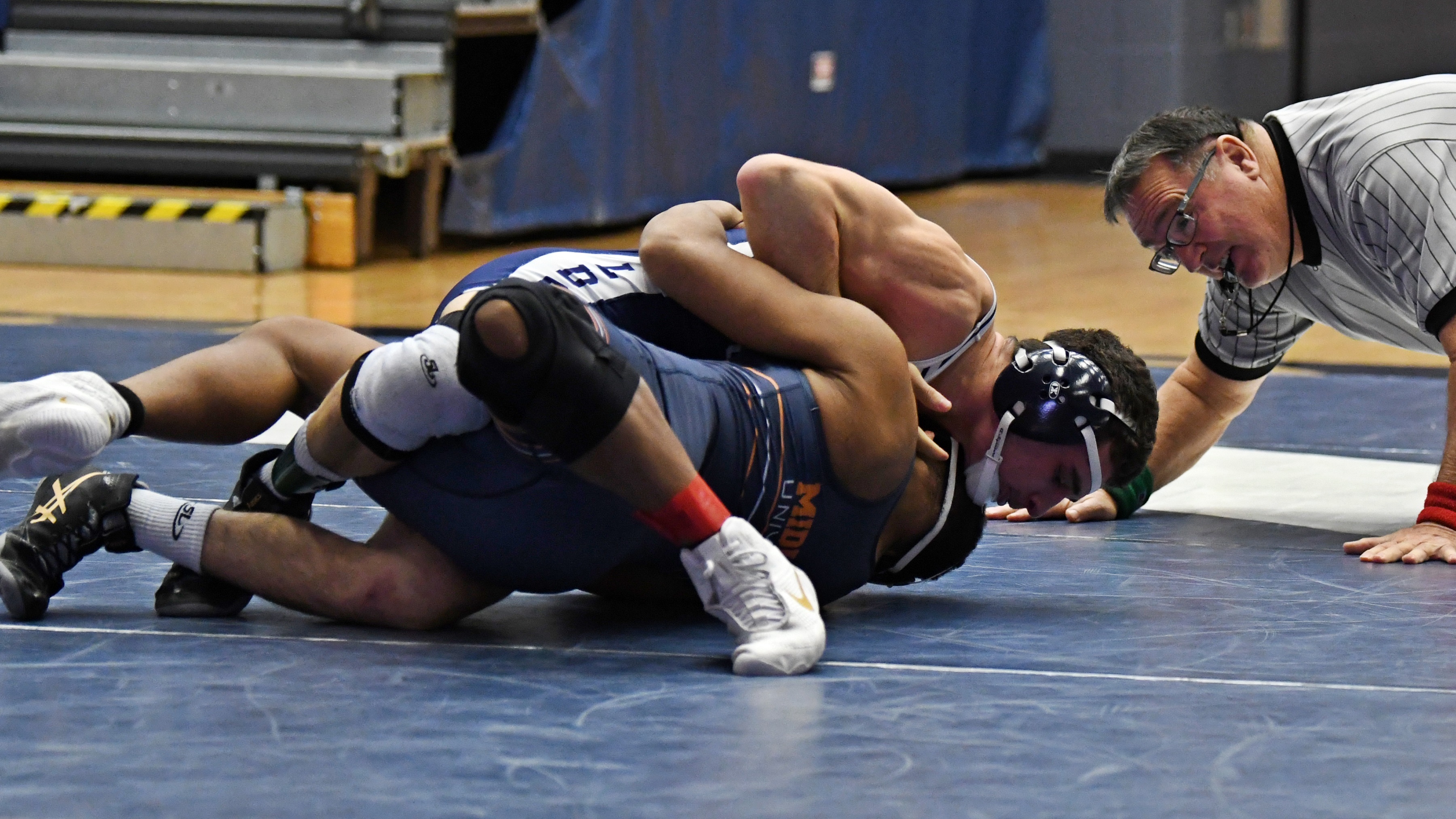 Perez Dominates, Bulldogs Defeat Midland, 32-18 :: Wrestling ...