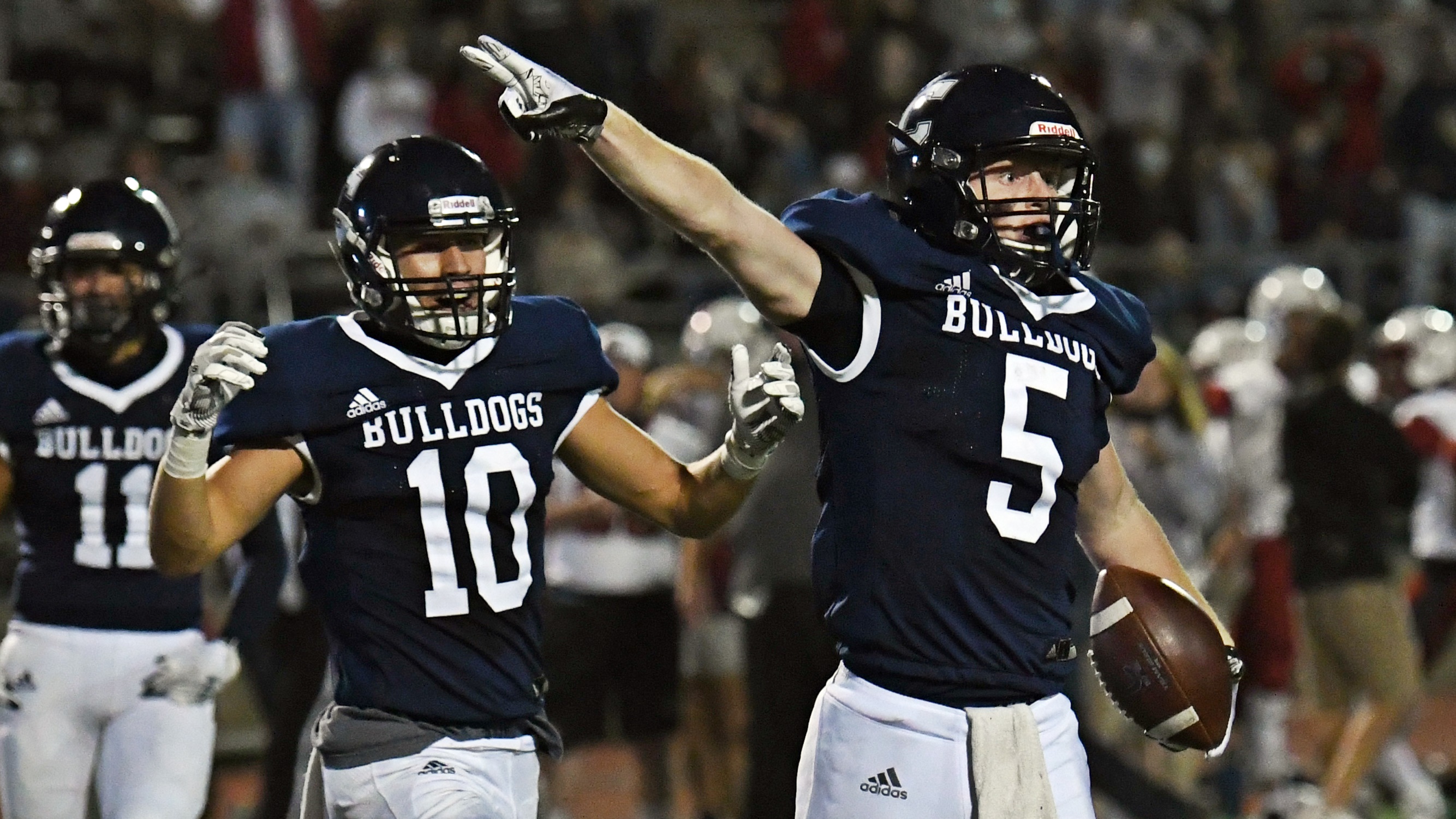 CHARGER FOOTBALL TRAVELS TO DOANE FOR SEASON FINALE - Briar Cliff