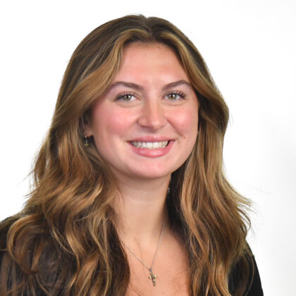 Photo of Ellee VanBuskirk